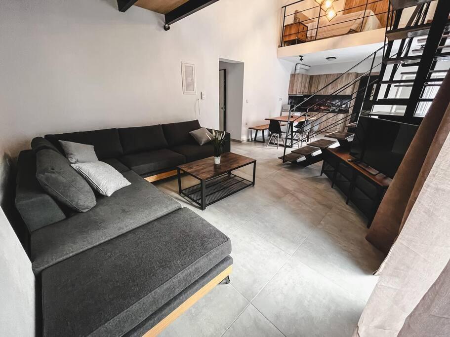 Escala Double Loft 1 & Parking In The City Center Волос Экстерьер фото